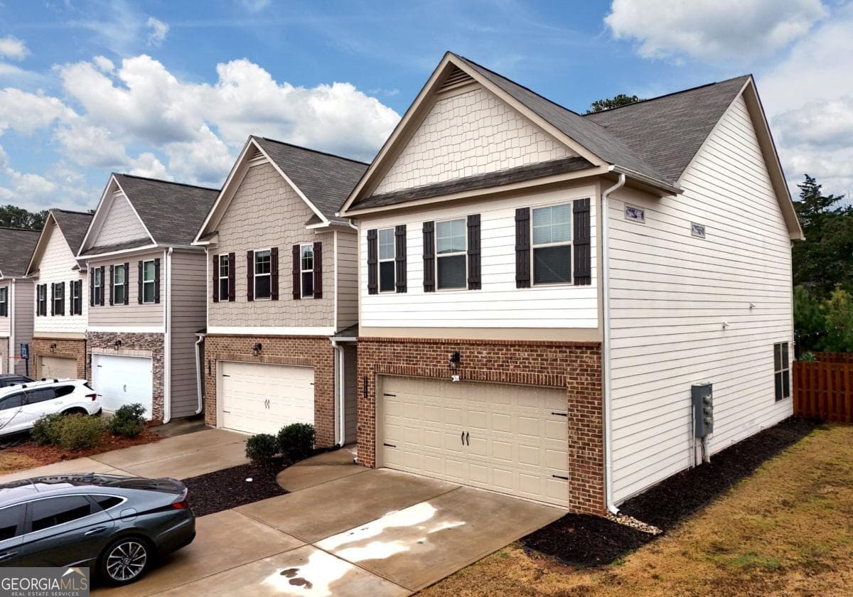4 bedroom, 2.5 bathroom, 1,660 sq ft single family residence for sale at 3642 Canyon Springs Road 96, Oakwood, GA 30566 — photo 7