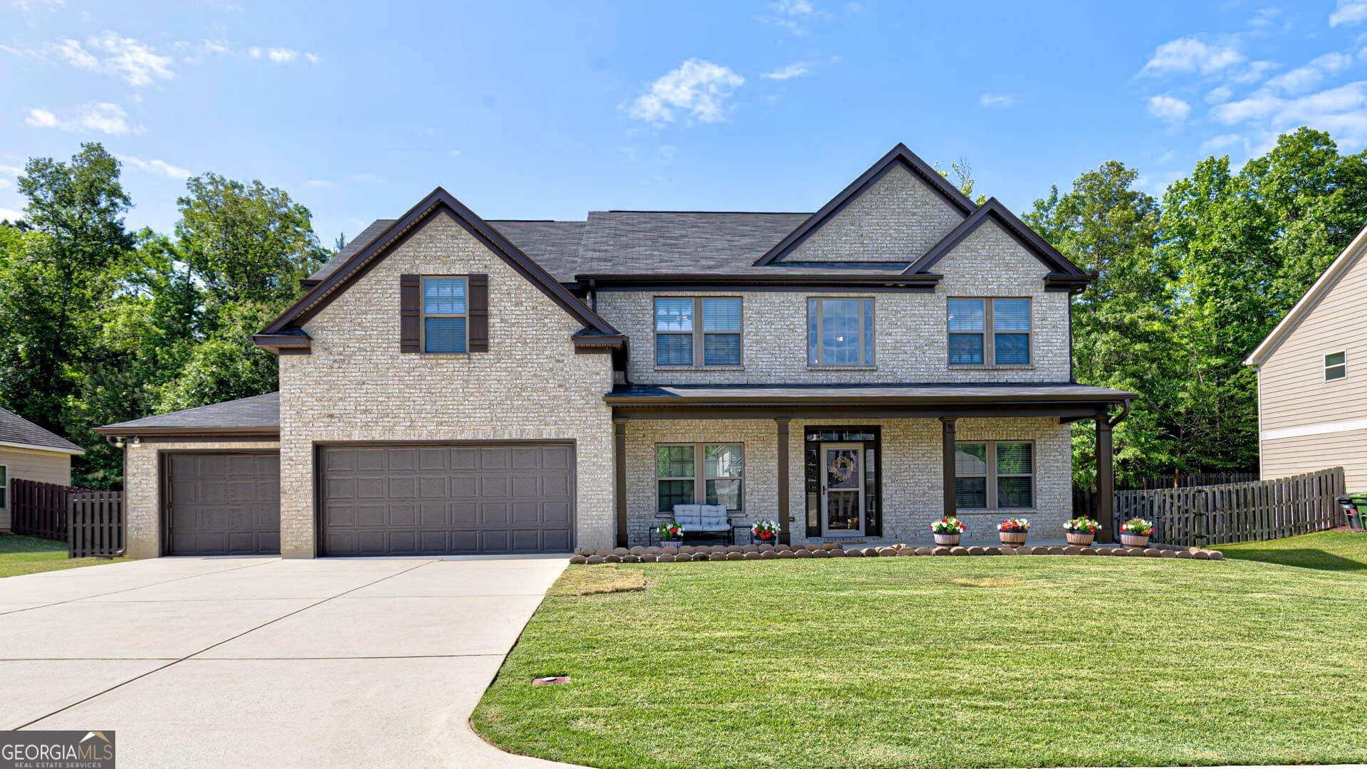 6 bedroom, 4 bathroom, 3,333 sq ft single family residence sold at 10178 Sable Oaks Drive, Midland, GA 31820