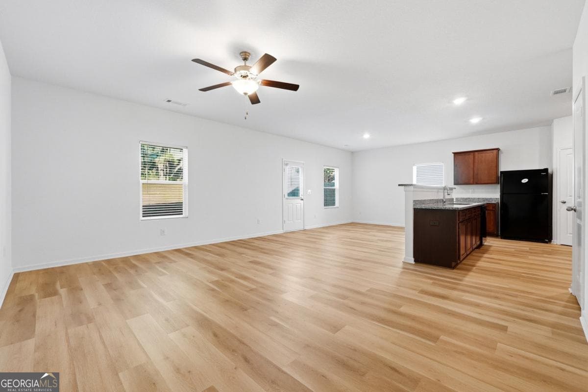 4 bedroom, 2.5 bathroom, 1,984 sq ft single family residence for sale at 368 Morning Drive, Athens, GA 30606 — photo 5