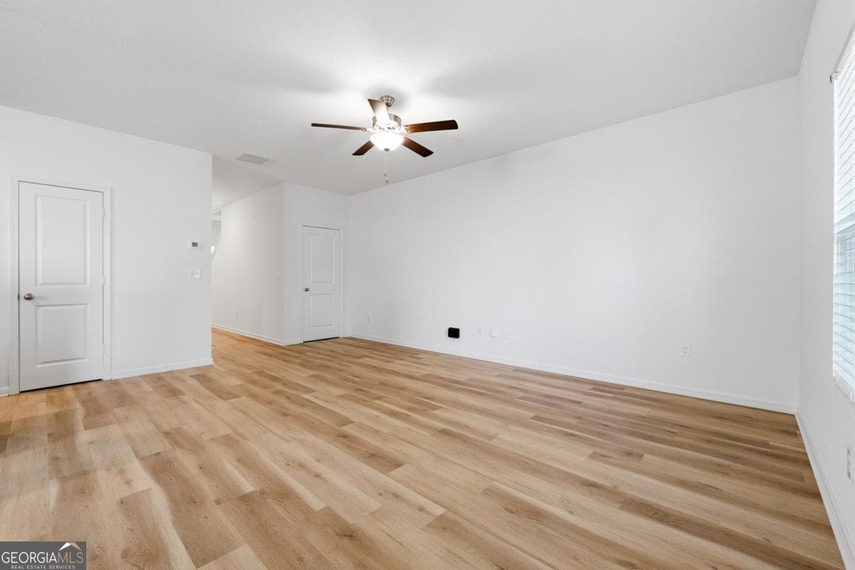 4 bedroom, 2.5 bathroom, 1,984 sq ft single family residence for sale at 368 Morning Drive, Athens, GA 30606 — photo 4