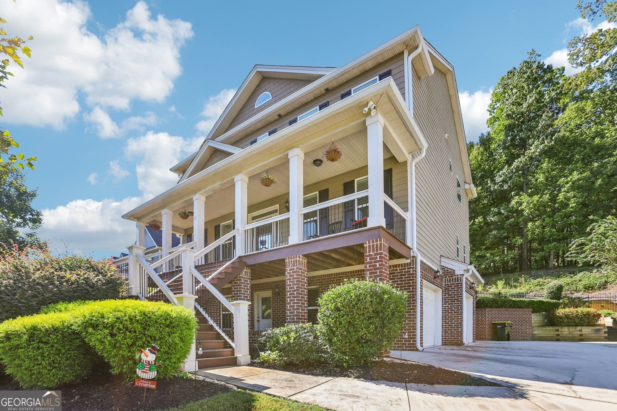 4 bedroom, 3.5 bathroom, 3,034 sq ft single family residence for sale at 219 Highwoods Parkway, Newnan, GA 30265 — photo 7