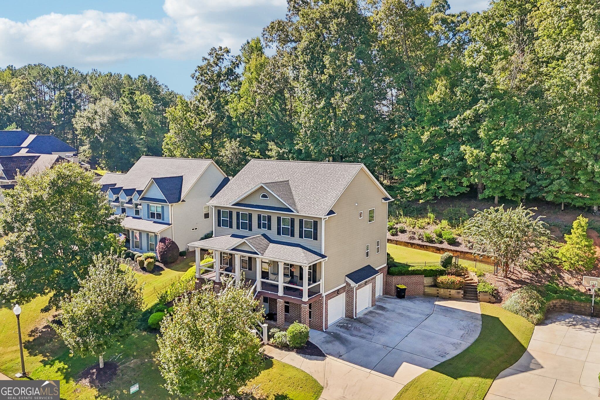 4 bedroom, 3.5 bathroom, 3,034 sq ft single family residence for sale at 219 Highwoods Parkway, Newnan, GA 30265 — photo 8