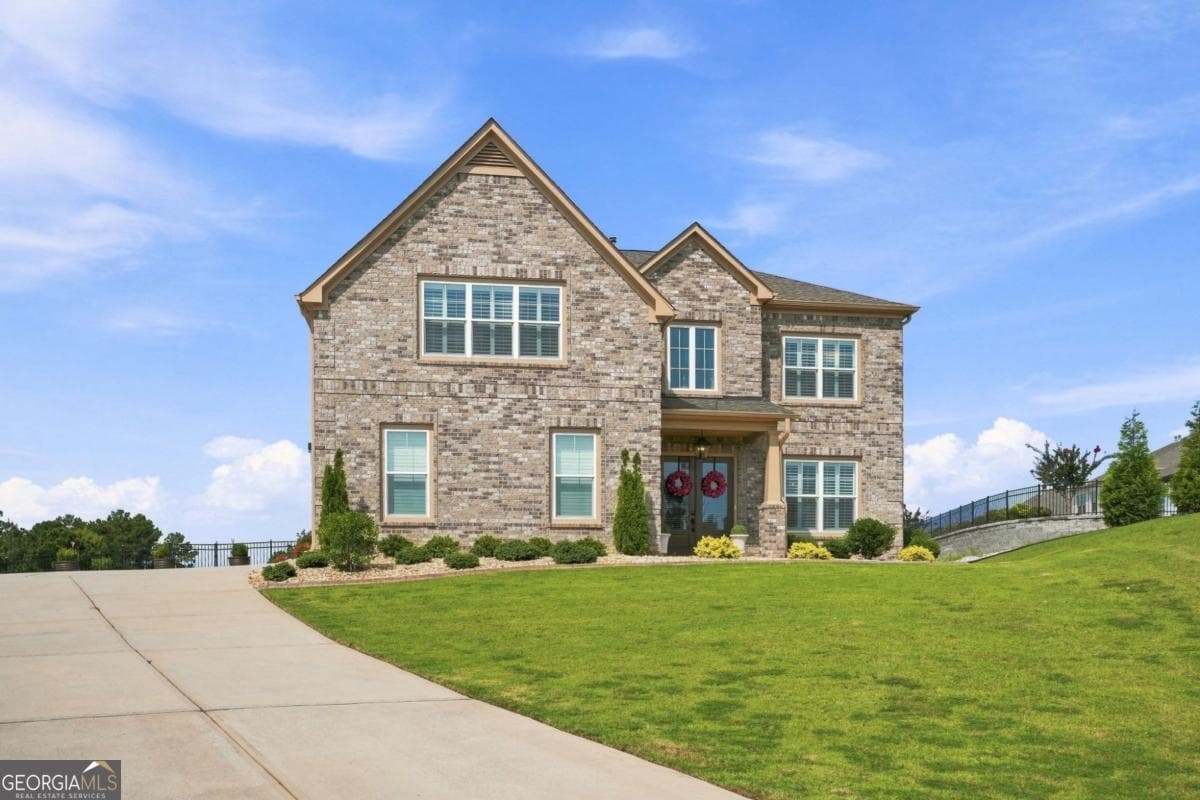 5 bedroom, 3.5 bathroom, 4,370 sq ft single family residence for sale at 1604 Falcon Court, Locust Grove, GA 30248