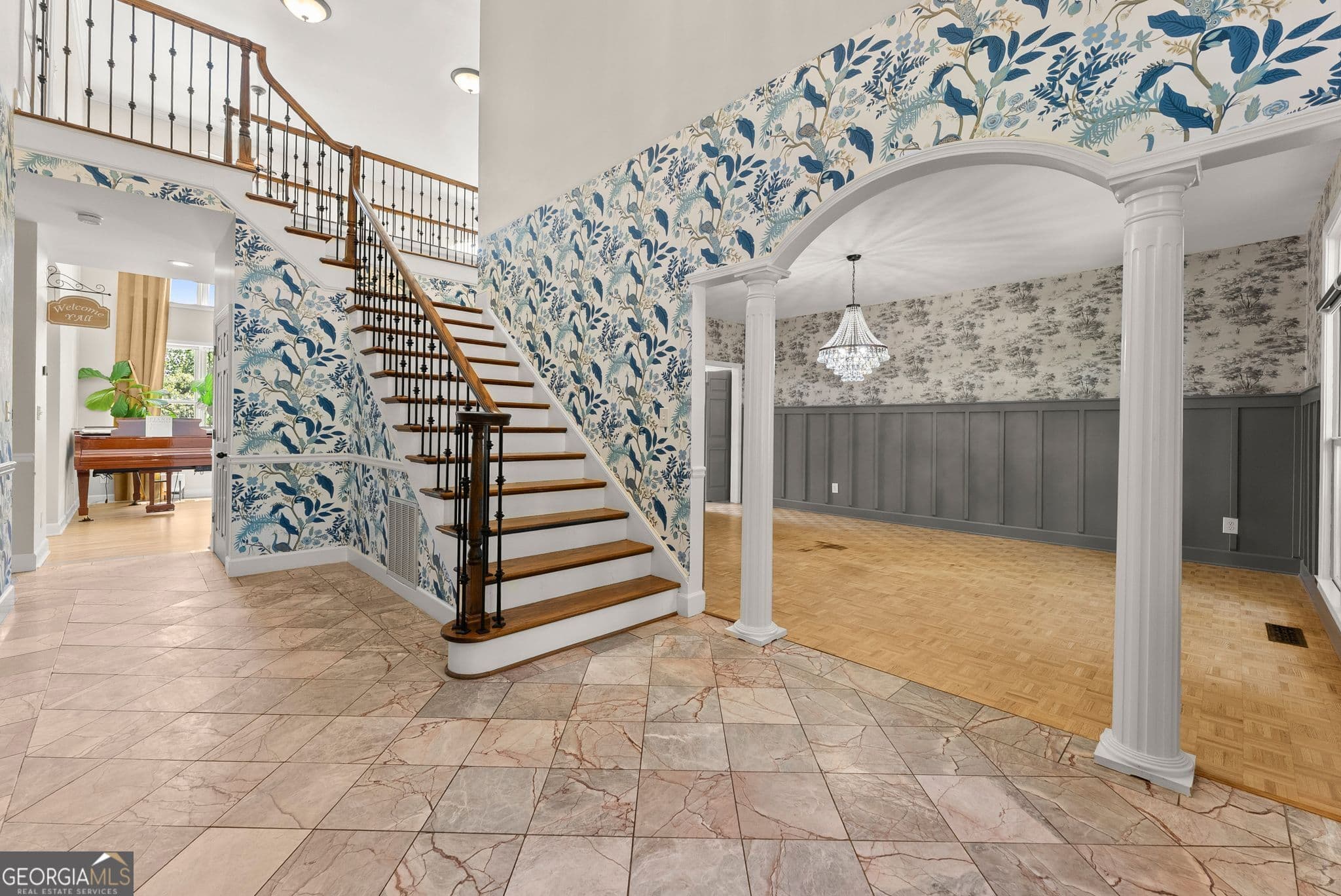 7 bedroom, 7 bathroom, 7,481 sq ft single family residence for sale at 8080 Milford Road, Gainesville, GA 30506 — photo 7