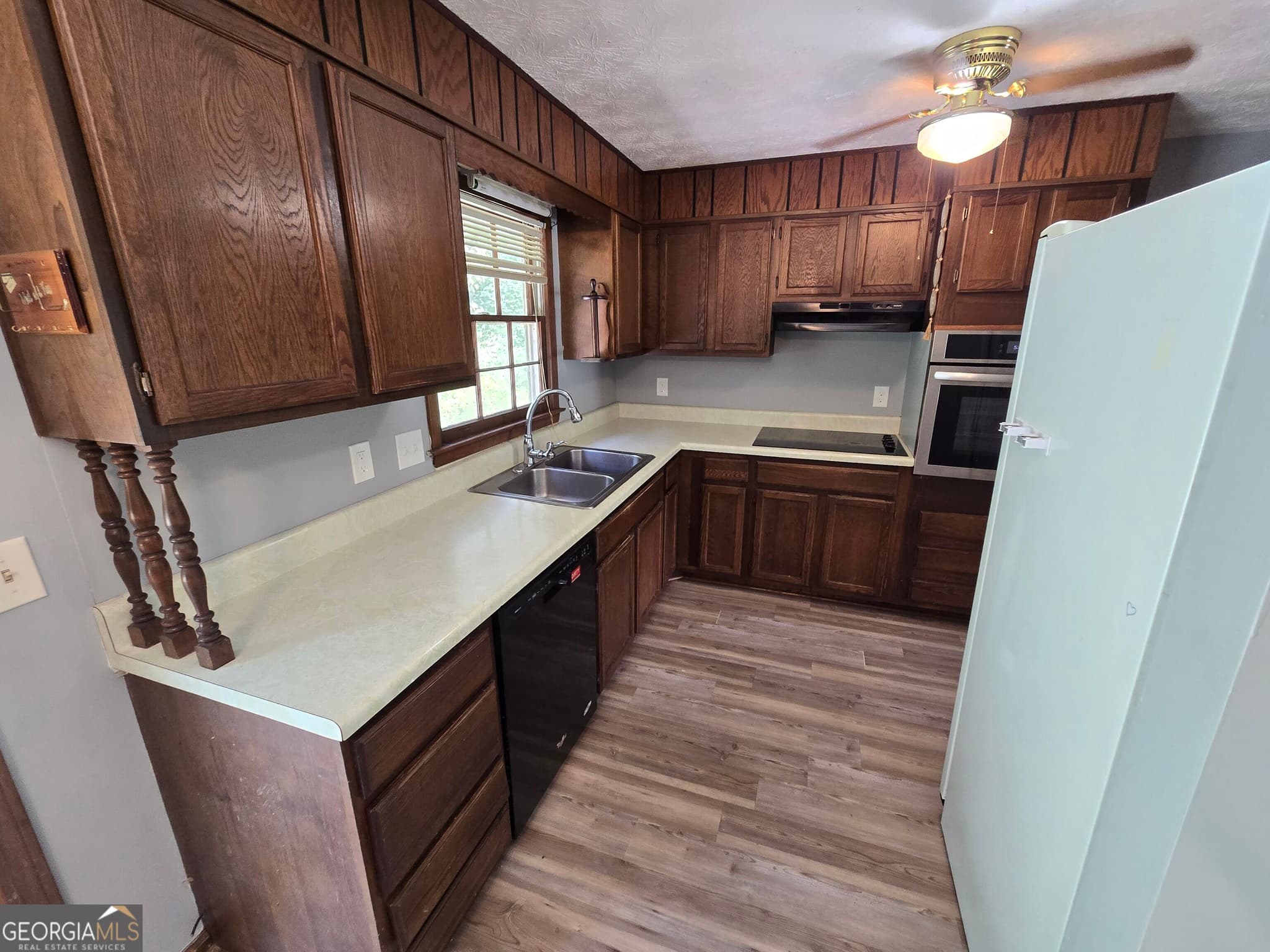 3 bedroom, 2 bathroom, 1,597 sq ft single family residence for rent at 3851 Raiders Ridge Drive, Lithonia, GA 30038 for $1,775 a month — photo 7