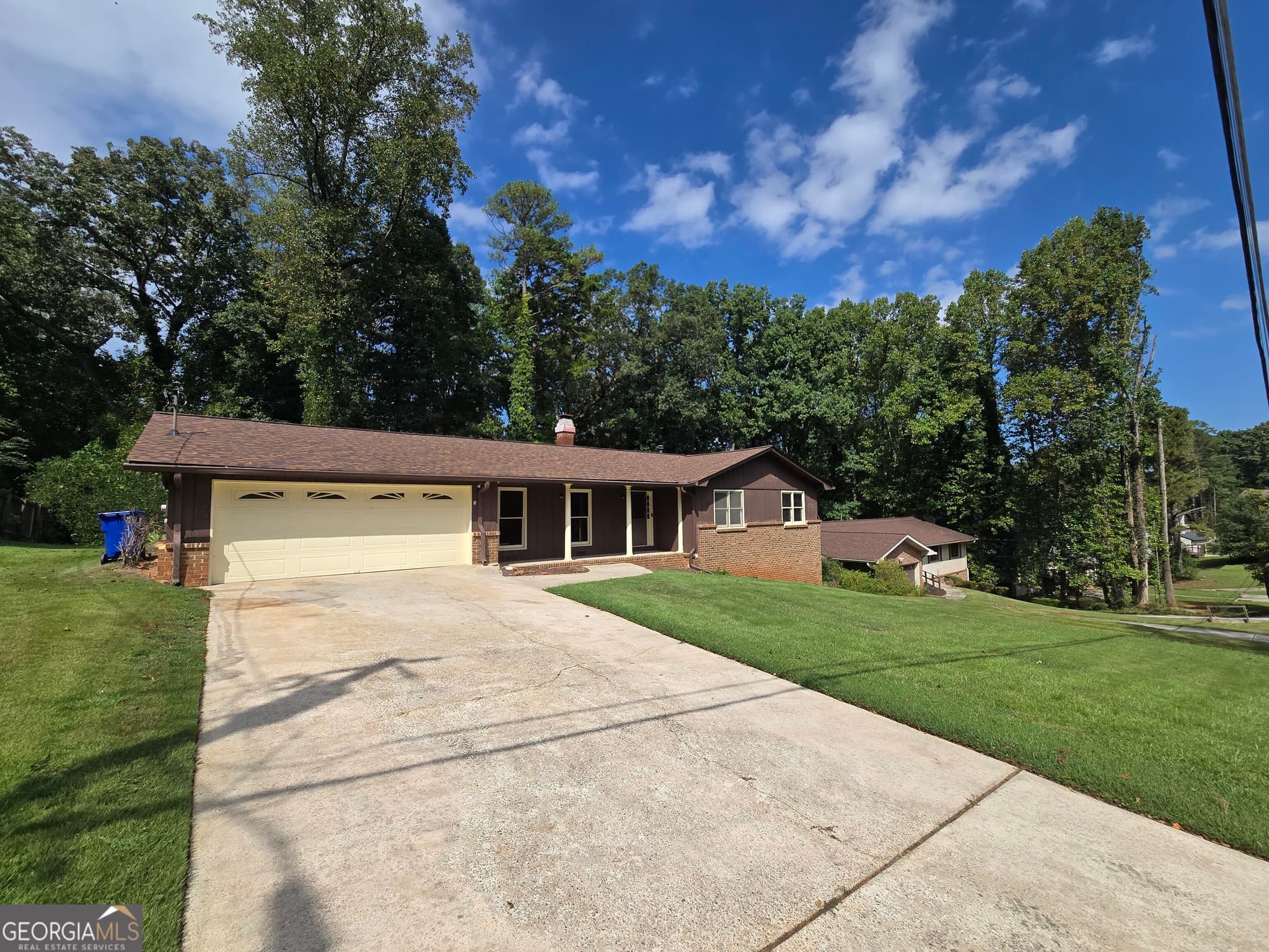 3 bedroom, 2 bathroom, 1,597 sq ft single family residence for rent at 3851 Raiders Ridge Drive, Lithonia, GA 30038 for $1,775 a month — photo 1 of 17