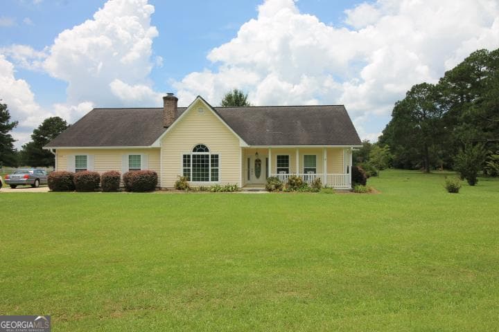 4 bedroom, 2 bathroom, 2,004 sq ft residential sold at 330 Plantation Drive, Alma, GA 31510