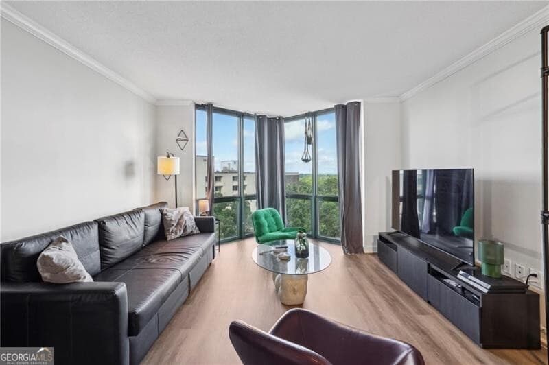 1 bedroom, 1 bathroom, 543 sq ft condominium for sale at 2870 Pharr Court South 1408, Atlanta, GA 30305 — photo 6