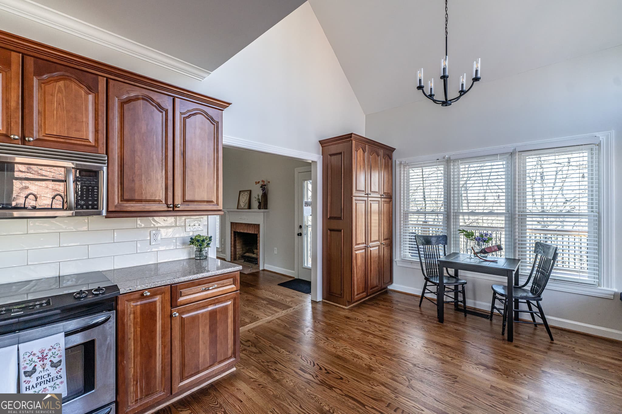 4 bedroom, 2.5 bathroom, 3,903 sq ft single family residence for sale at 20 Coventry Drive, Rome, GA 30161 — photo 9