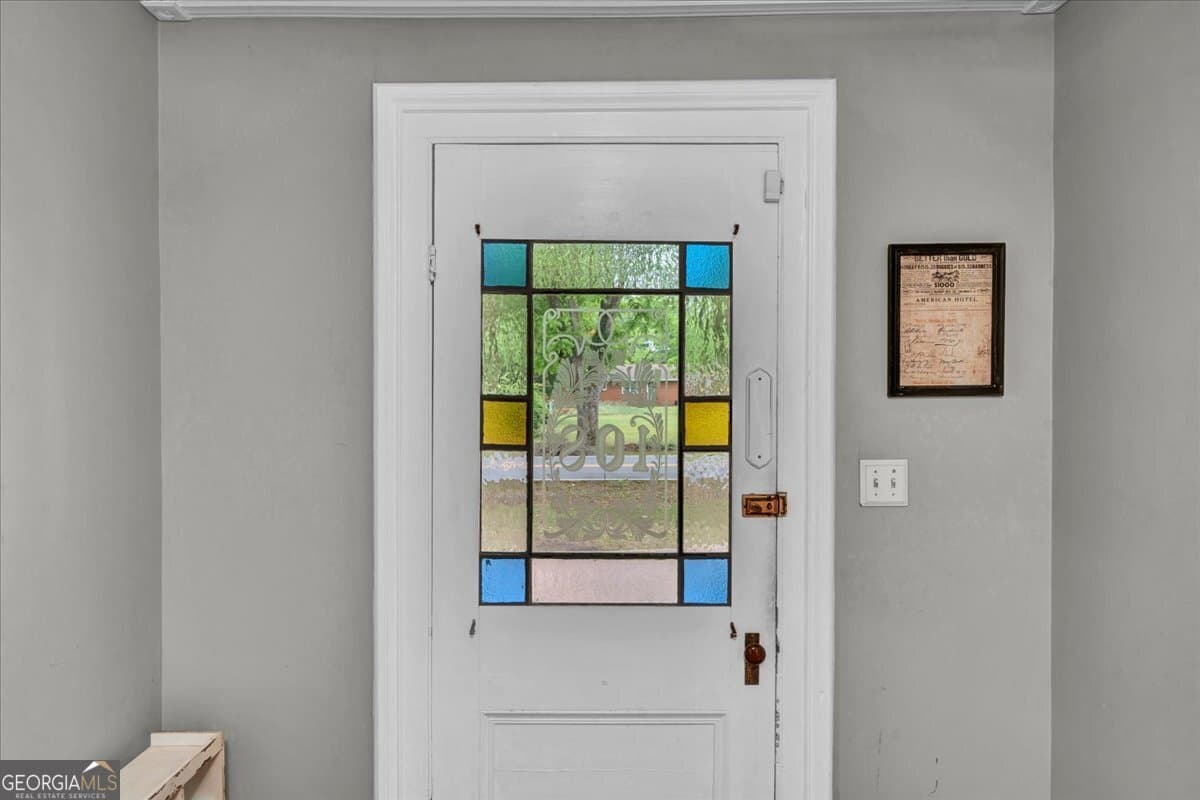 7 bedroom, 6 bathroom, 4,518 sq ft single family residence for sale at 108 Howard Street, Byron, GA 31008 — photo 8