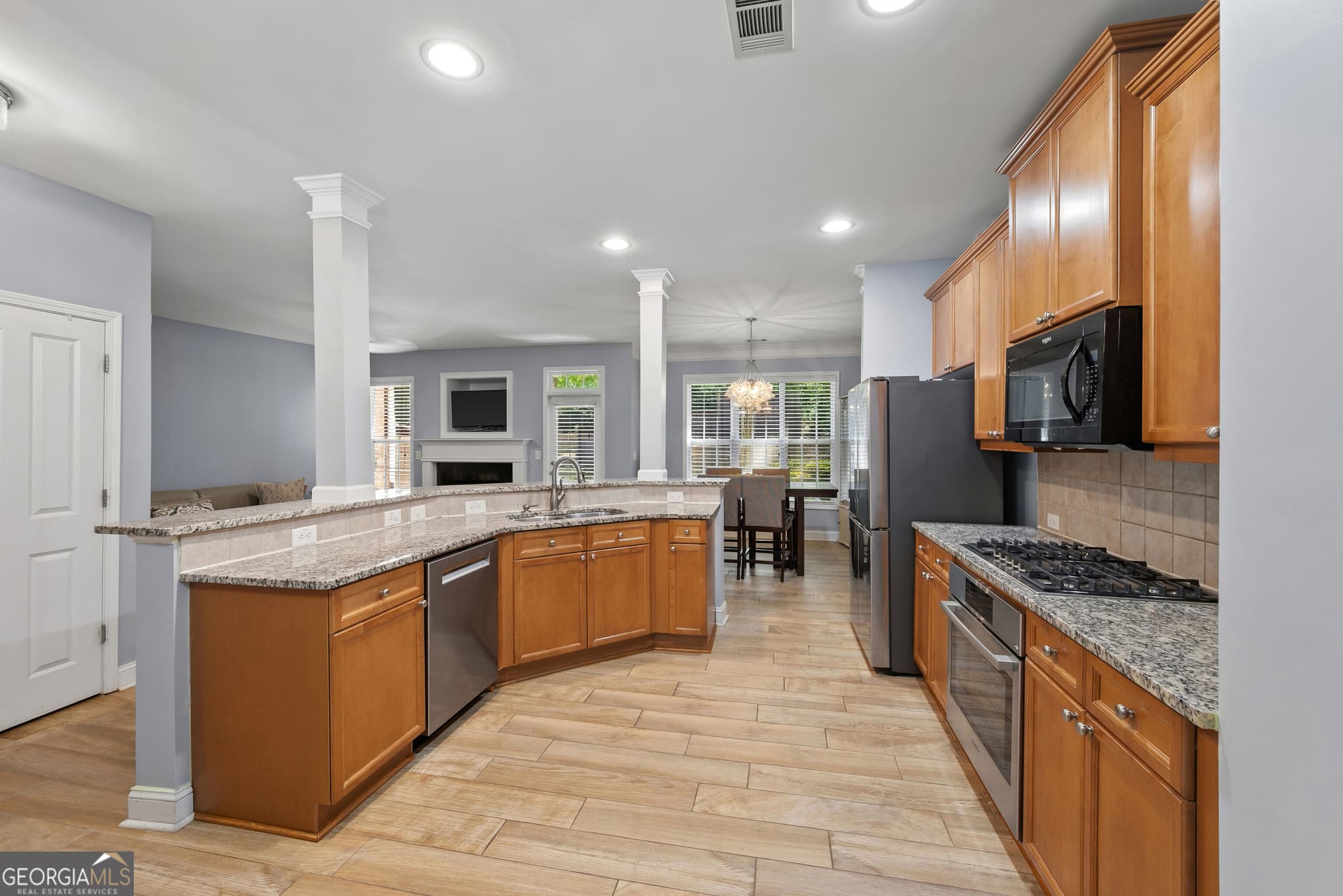 3 bedroom, 2.5 bathroom, 2,324 sq ft condominium for sale at 1546 Bouvier Place, Lawrenceville, GA 30043 — photo 9