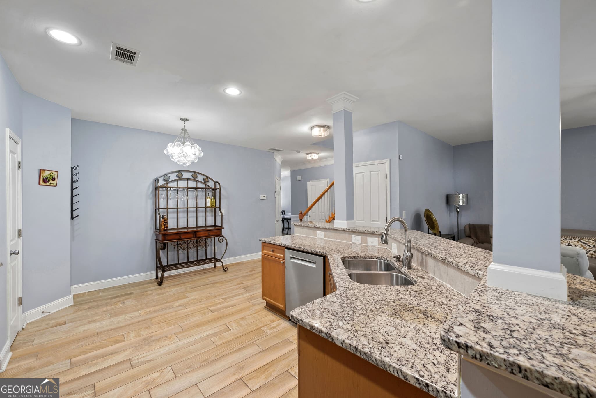 3 bedroom, 2.5 bathroom, 2,324 sq ft condominium for sale at 1546 Bouvier Place, Lawrenceville, GA 30043 — photo 10