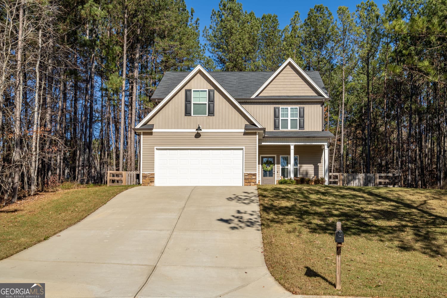 4 bedroom, 2.5 bathroom single family residence for sale at 81 Roundtree Court, Dallas, GA 30132 — photo 1 of 25