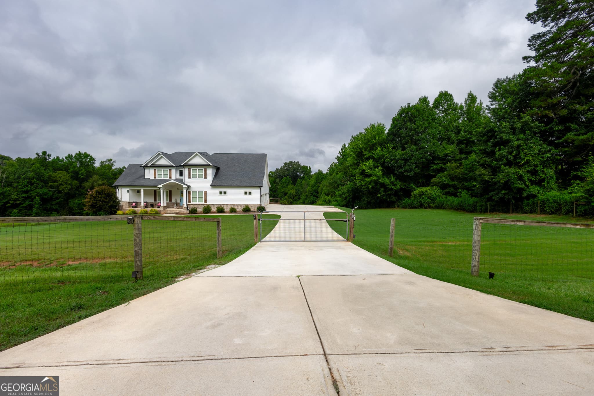6 bedroom, 5.5 bathroom, 5,784 sq ft single family residence for sale at 1440 Chandler Bridge Road, Nicholson, GA 30565 — photo 7