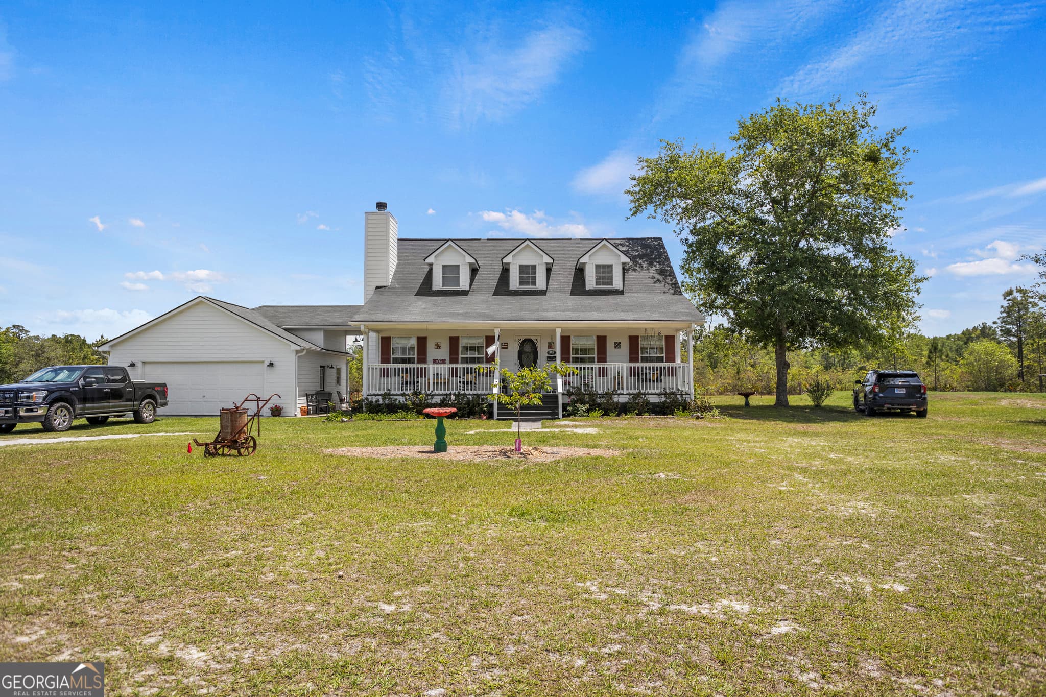 3 bedroom, 2.5 bathroom, 1,692 sq ft single family residence for sale at 315 Jeanies Road, Hinesville, GA 31313 — photo 2