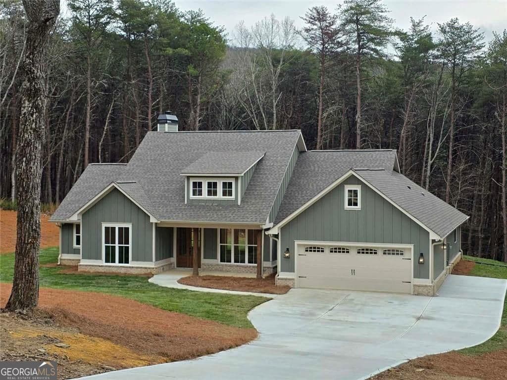 3 bedroom, 2.5 bathroom, 2,020 sq ft single family residence for sale at 207 Walton Street, Loganville, GA 30052 — photo 4