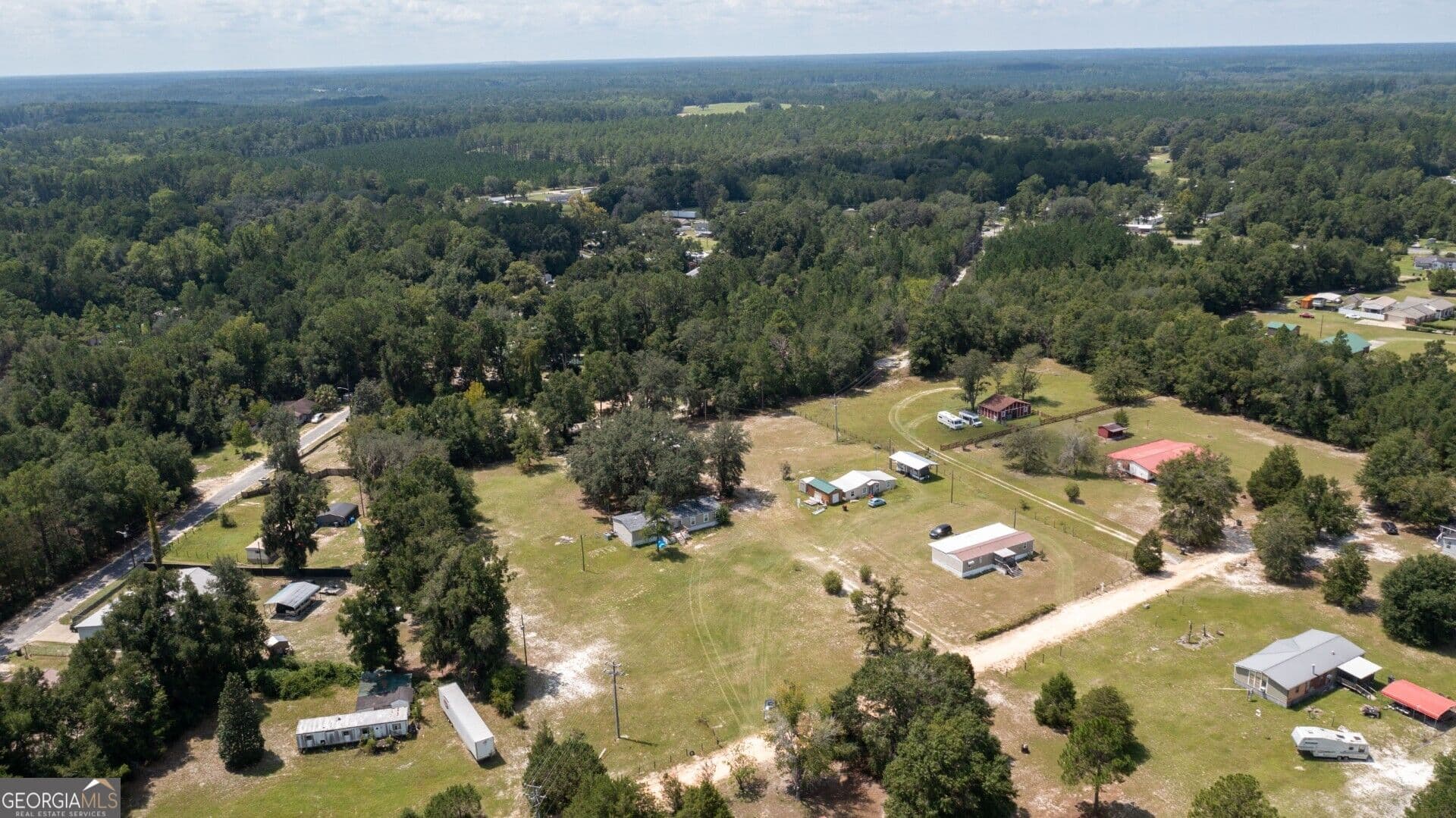 4 bedroom, 2 bathroom, 1,884 sq ft single family residence for sale at 539 Henri Street, Folkston, GA 31537 — photo 6