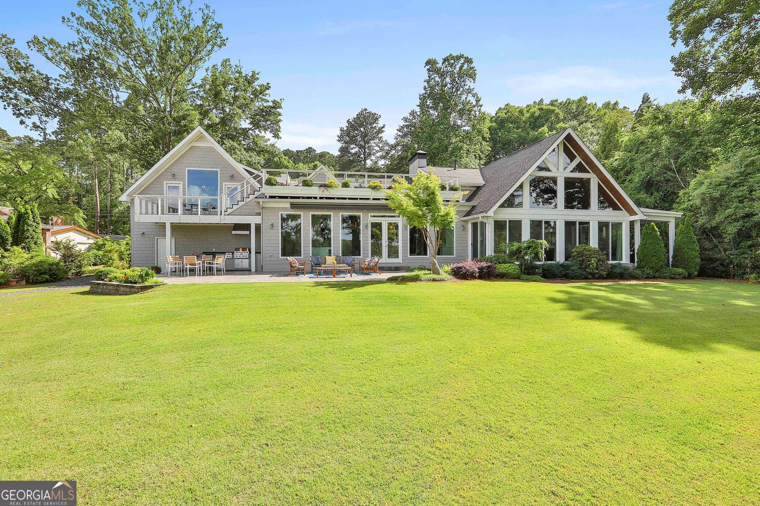4 bedroom, 4.5 bathroom, 5,100 sq ft single family residence for rent at 111 Loblolly Circle, Peachtree City, GA 30269 for $13,000 a month — photo 2