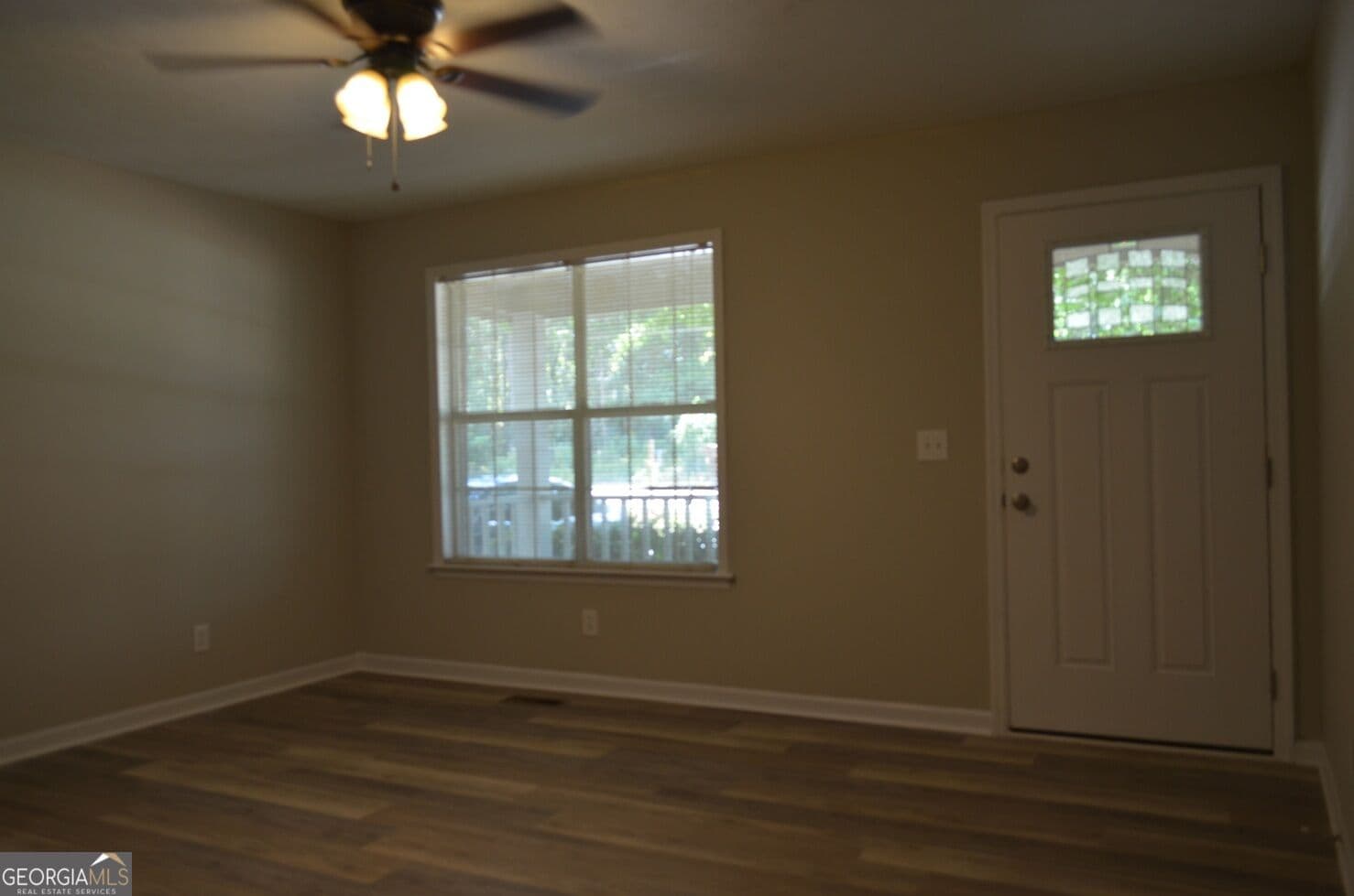 4 bedroom, 2 bathroom, 1,460 sq ft single family residence for sale at 238 Freeman Avenue, Forsyth, GA 31029 — photo 4