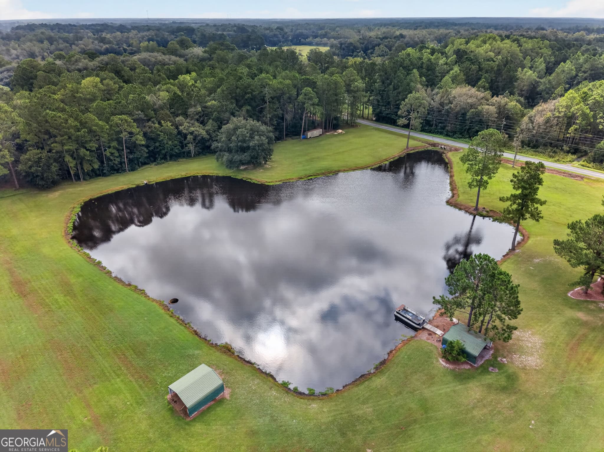 4 bedroom, 4 bathroom, 3,770 sq ft single family residence for sale at 526 San Pablo Lane, Waycross, GA 31503 — photo 8