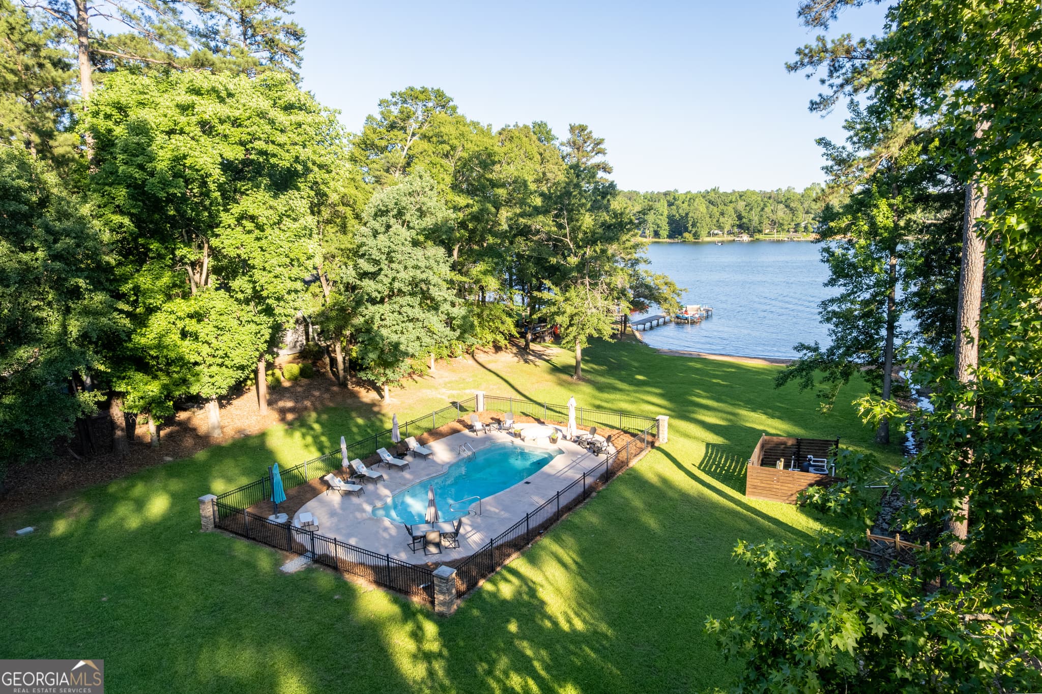 4 bedroom, 4 bathroom, 3,486 sq ft single family residence for sale at 183 Lakecrest Drive, Milledgeville, GA 31061 — photo 9