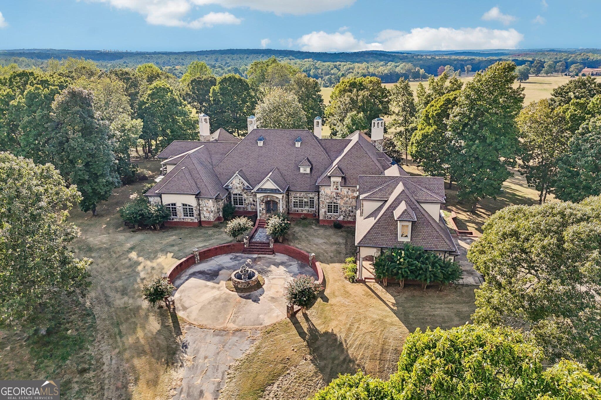 6 bedroom, 6.5 bathroom, 13,593 sq ft single family residence for sale at 540 Alexander Road, Grantville, GA 30220 — photo 1 of 96