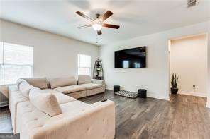 5 bedroom, 3 bathroom, 2,886 sq ft single family residence for sale at 76 Brookstone Court, Acworth, GA 30101 — photo 7