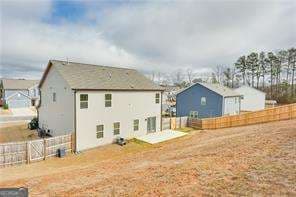 5 bedroom, 3 bathroom, 2,886 sq ft single family residence for sale at 76 Brookstone Court, Acworth, GA 30101 — photo 5