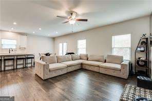 5 bedroom, 3 bathroom, 2,886 sq ft single family residence for sale at 76 Brookstone Court, Acworth, GA 30101 — photo 9
