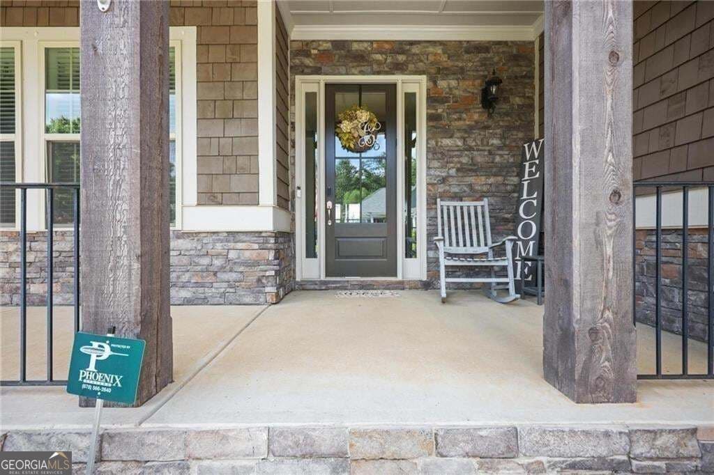 4 bedroom, 4 bathroom, 4,956 sq ft single family residence for sale at 322 Woodridge Pass, Canton, GA 30114 — photo 3
