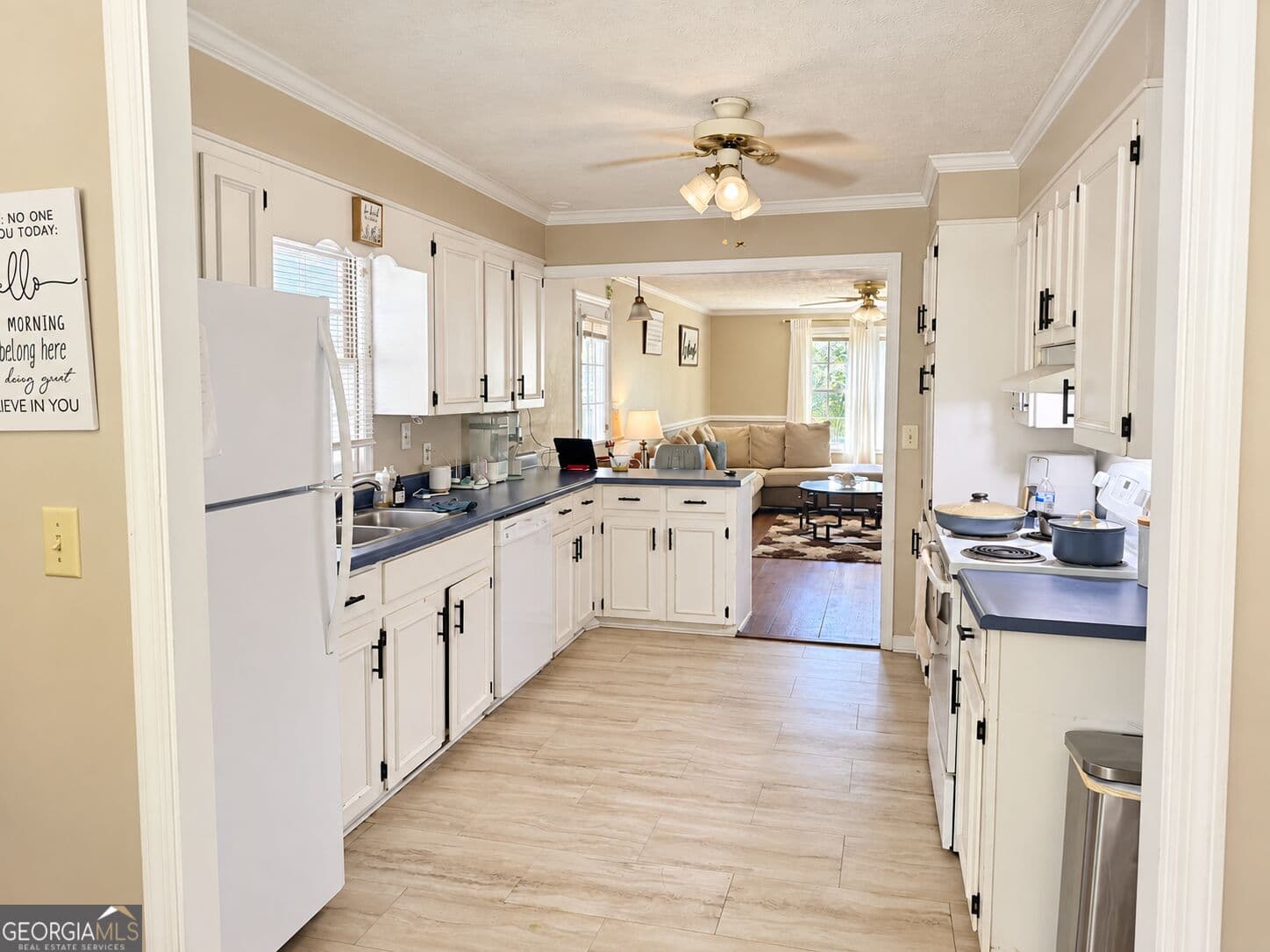 3 bedroom, 2 bathroom, 1,428 sq ft single family residence for sale at 103 Candler Court, Eatonton, GA 31024 — photo 3