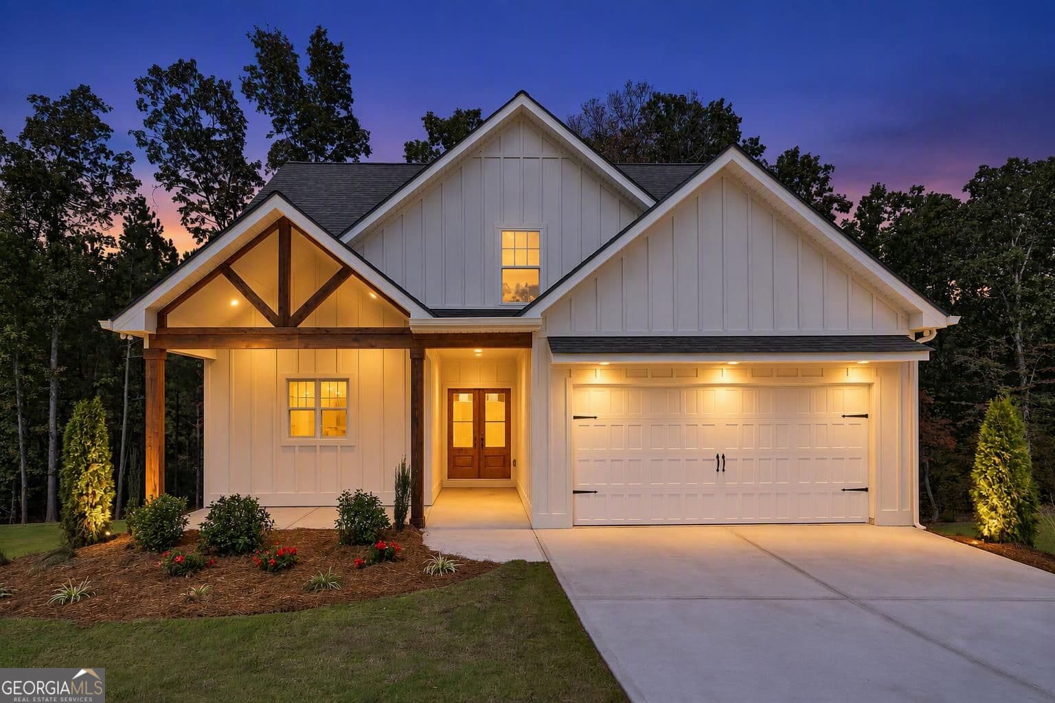 4 bedroom, 2.5 bathroom, 2,130 sq ft single family residence for sale at 70 Lloyd Street, Monticello, GA 31064 — photo 1 of 32