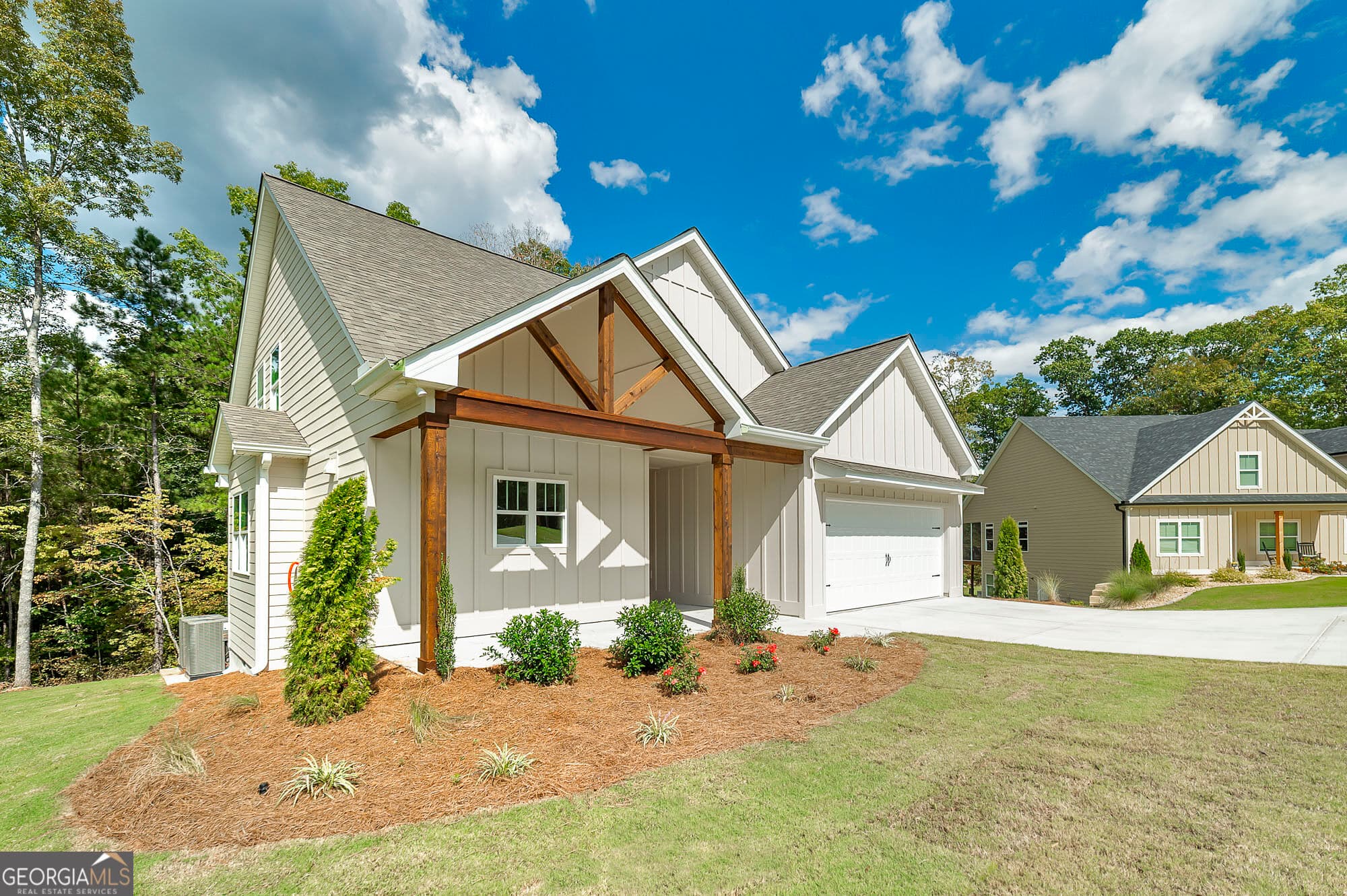 4 bedroom, 2.5 bathroom, 2,130 sq ft single family residence for sale at 70 Lloyd Street, Monticello, GA 31064 — photo 4