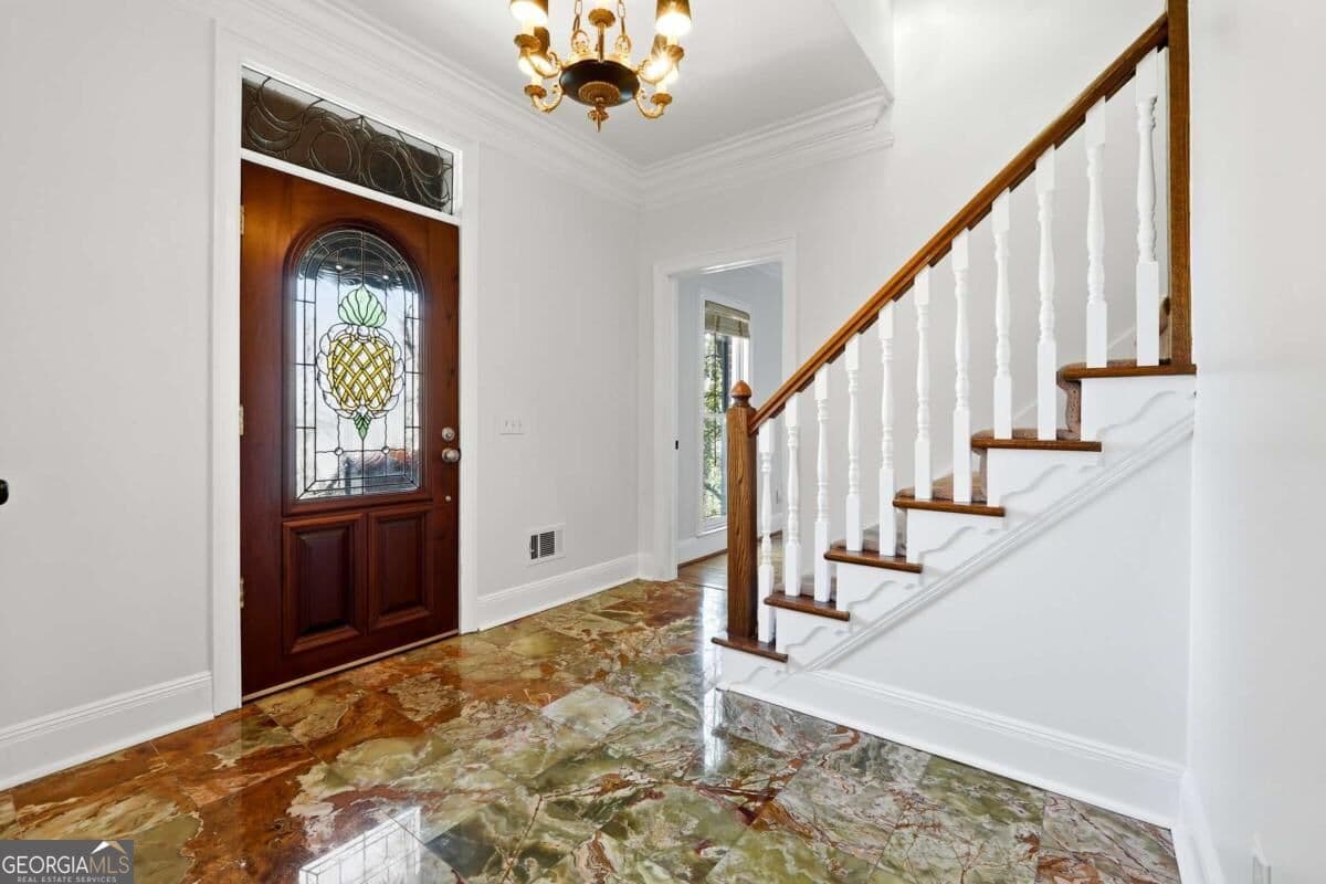 6 bedroom, 5 bathroom, 5,110 sq ft single family residence for sale at 7300 Chattahoochee Bluff Drive, Atlanta, GA 30350 — photo 4