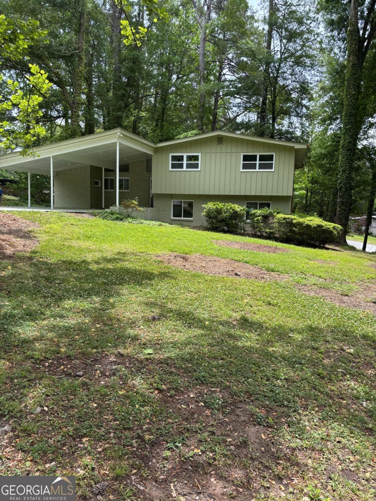 3 bedroom, 2.5 bathroom, 1,394 sq ft single family residence for rent at 2948 Keats Drive, Atlanta, GA 30311 for $2,050 a month — photo 1 of 1