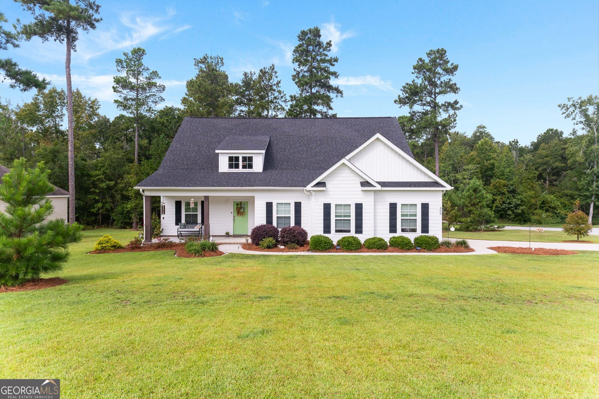 4 bedroom, 2.5 bathroom, 2,683 sq ft single family residence for sale at 302 Brighton Way, Statesboro, GA 30461 — photo 3