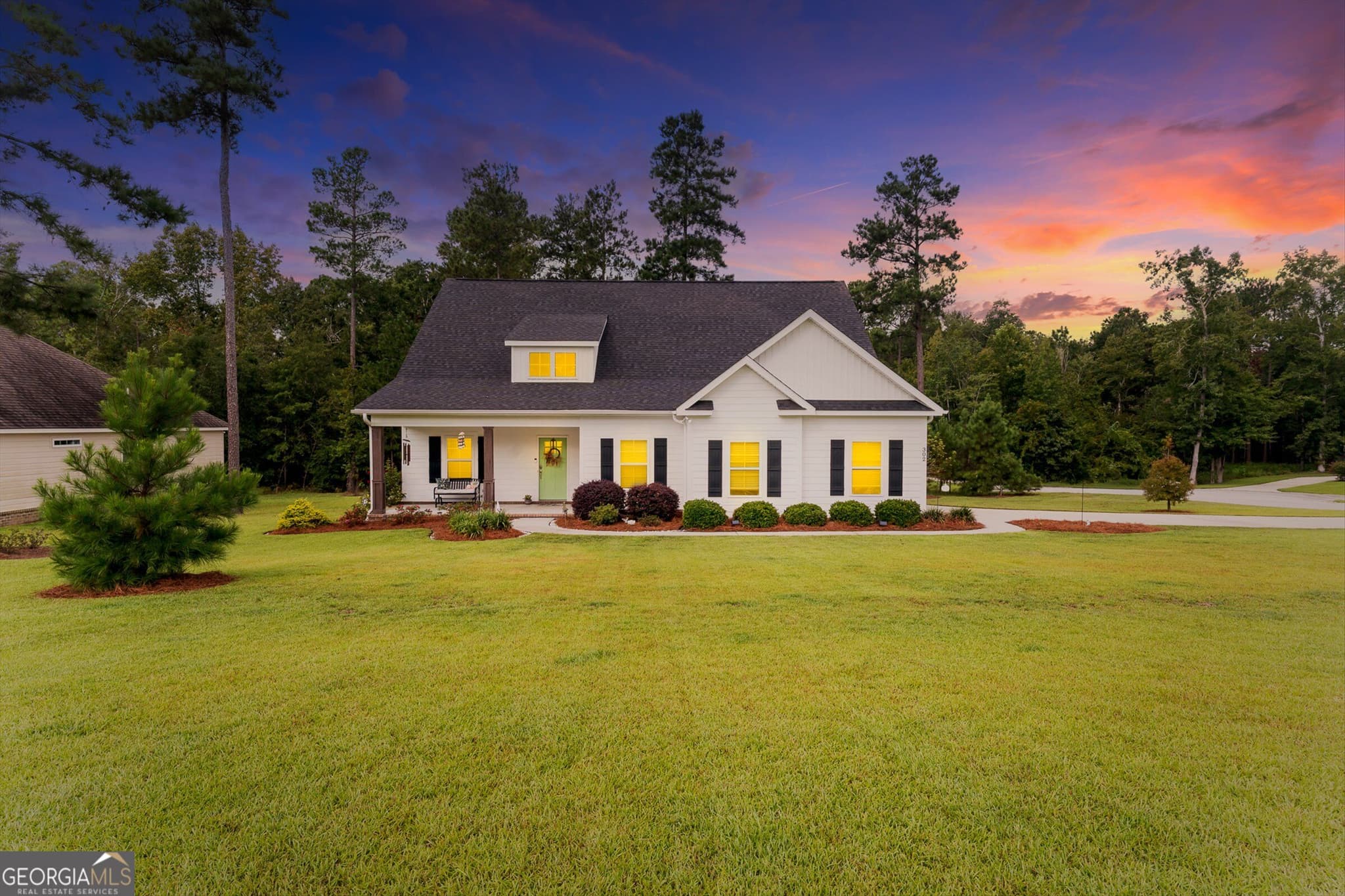 4 bedroom, 2.5 bathroom, 2,683 sq ft single family residence for sale at 302 Brighton Way, Statesboro, GA 30461 — photo 4