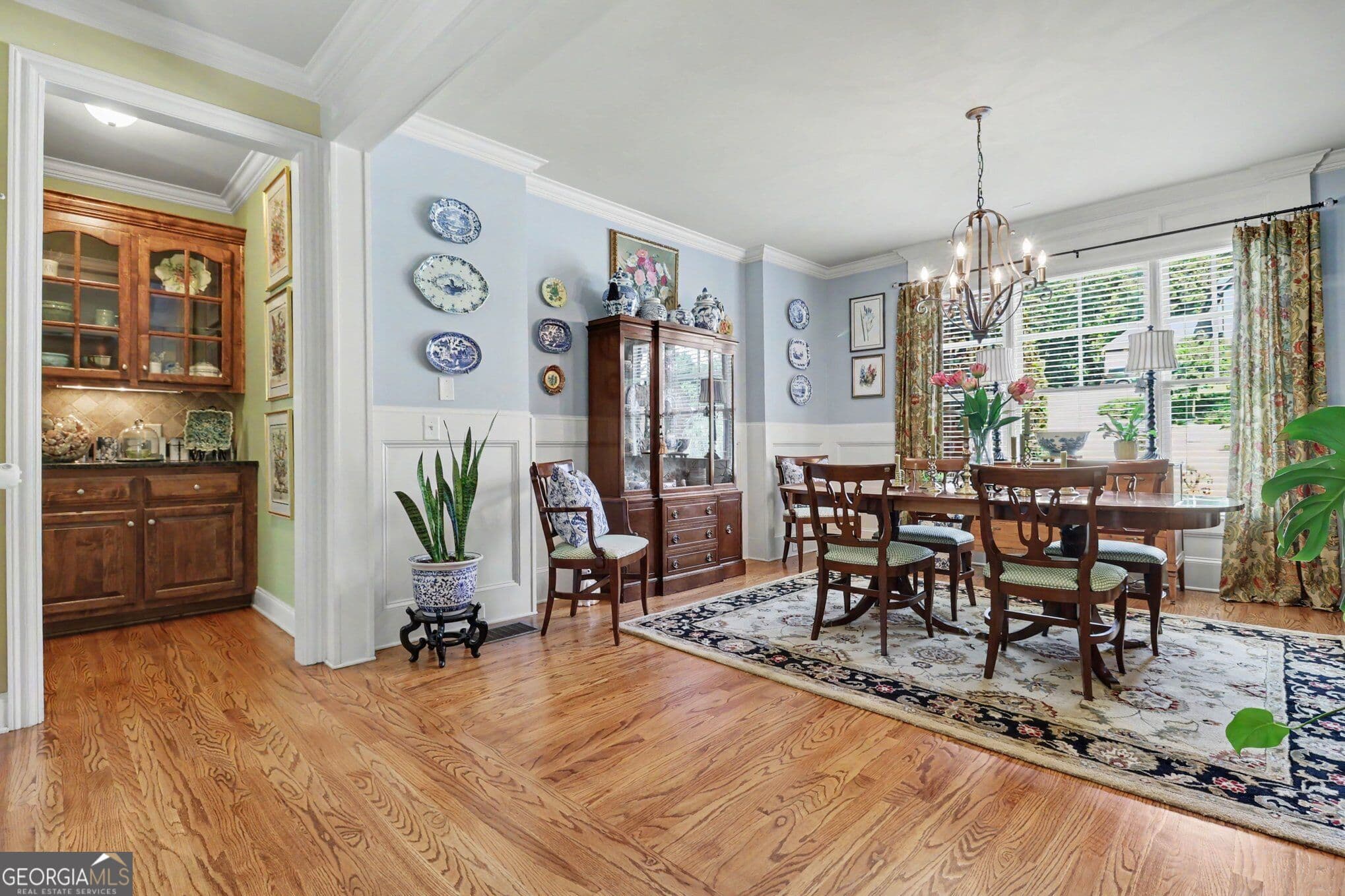 4 bedroom, 5.5 bathroom, 5,700 sq ft single family residence for sale at 4638 Cardinal Ridge Way, Flowery Branch, GA 30542 — photo 7
