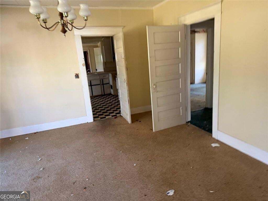 3 bedroom, 2 bathroom, 1,786 sq ft single family residence for sale at 320 W Magnolia Street, Fitzgerald, GA 31750 — photo 5