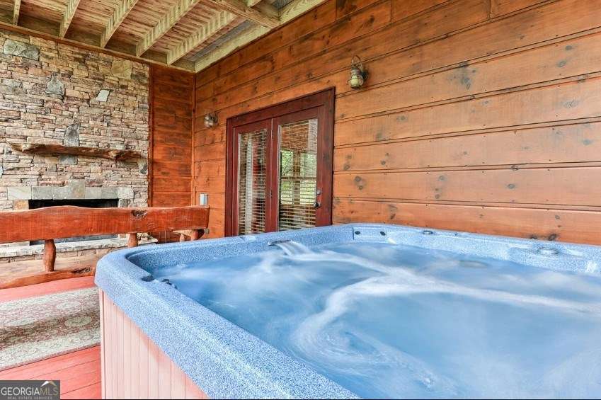 4 bedroom, 3 bathroom cabin,single family residence for sale at 92 Fish Trap Road, Blue Ridge, GA 30513 — photo 9