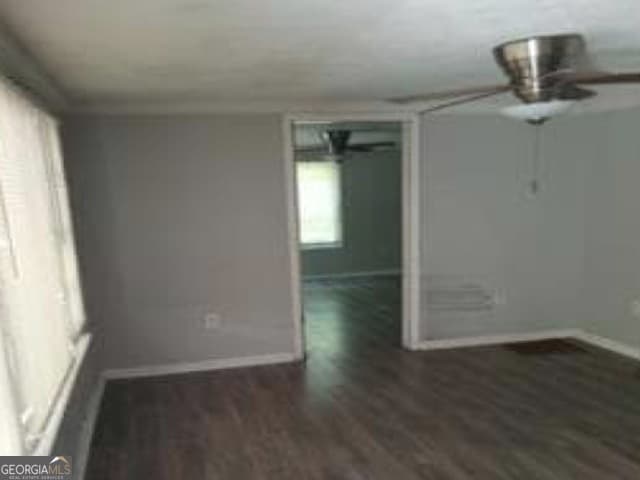 3 bedroom, 1.5 bathroom, 1,144 sq ft single family residence for sale at 5135 Hilltop Drive, Union City, GA 30291 — photo 2