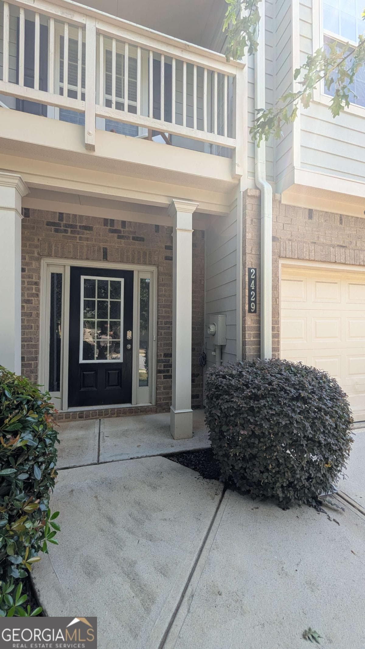 2 bedroom, 3 bathroom, 1,617 sq ft townhouse for rent at 2429 Castle Keep Way, Atlanta, GA 30316 for $2,495 a month — photo 2
