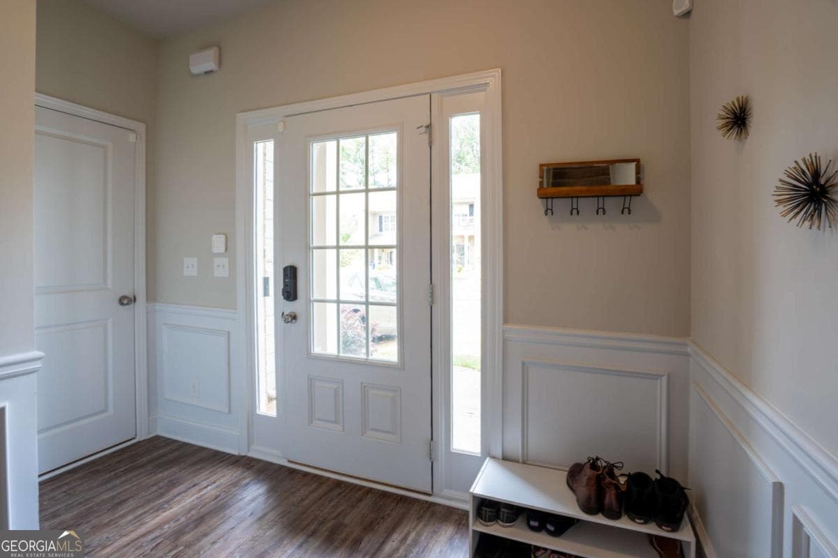 2 bedroom, 3 bathroom, 1,617 sq ft townhouse for rent at 2429 Castle Keep Way, Atlanta, GA 30316 for $2,495 a month — photo 6