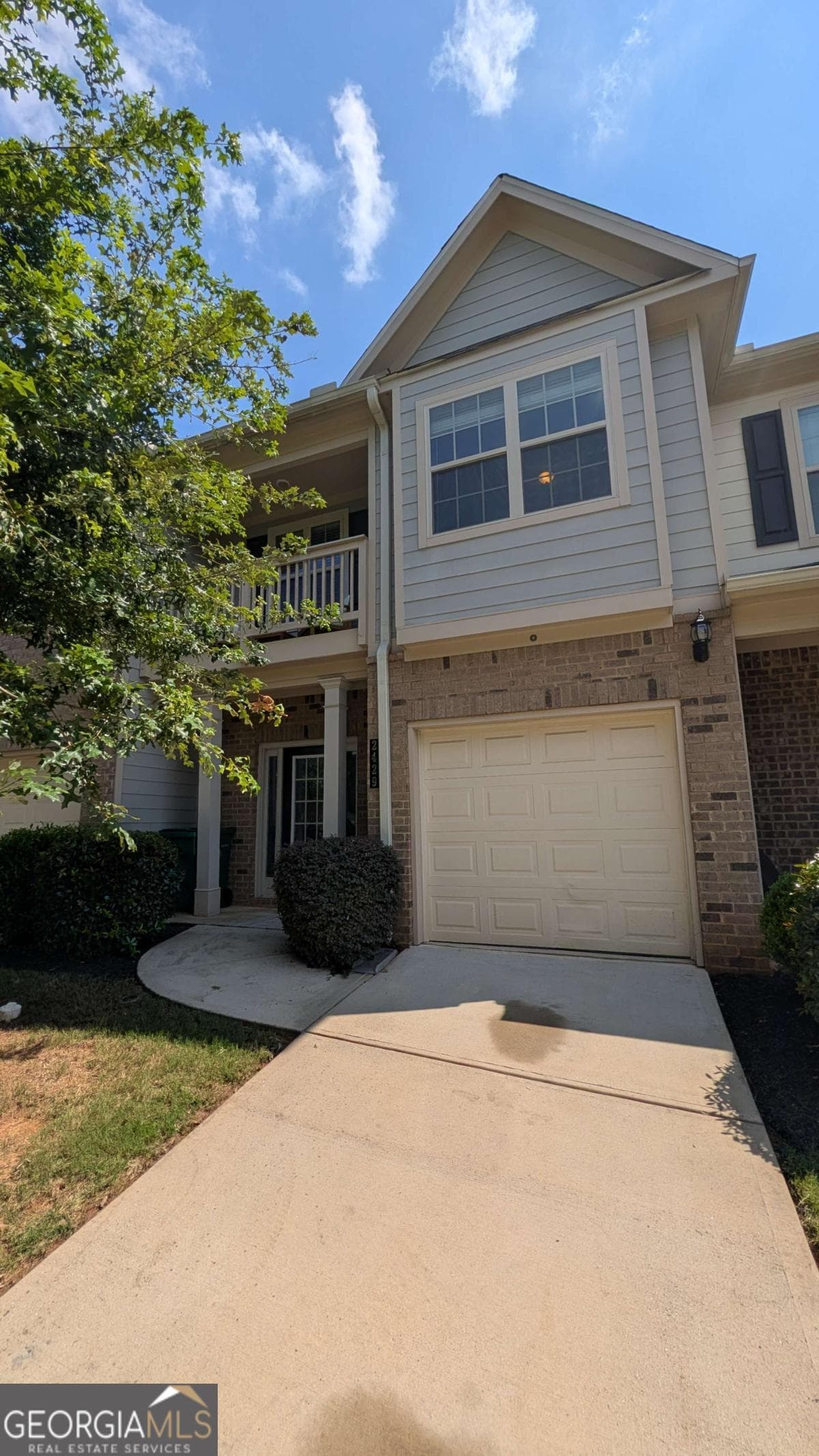 2 bedroom, 3 bathroom, 1,617 sq ft townhouse for rent at 2429 Castle Keep Way, Atlanta, GA 30316 for $2,495 a month — photo 1 of 38