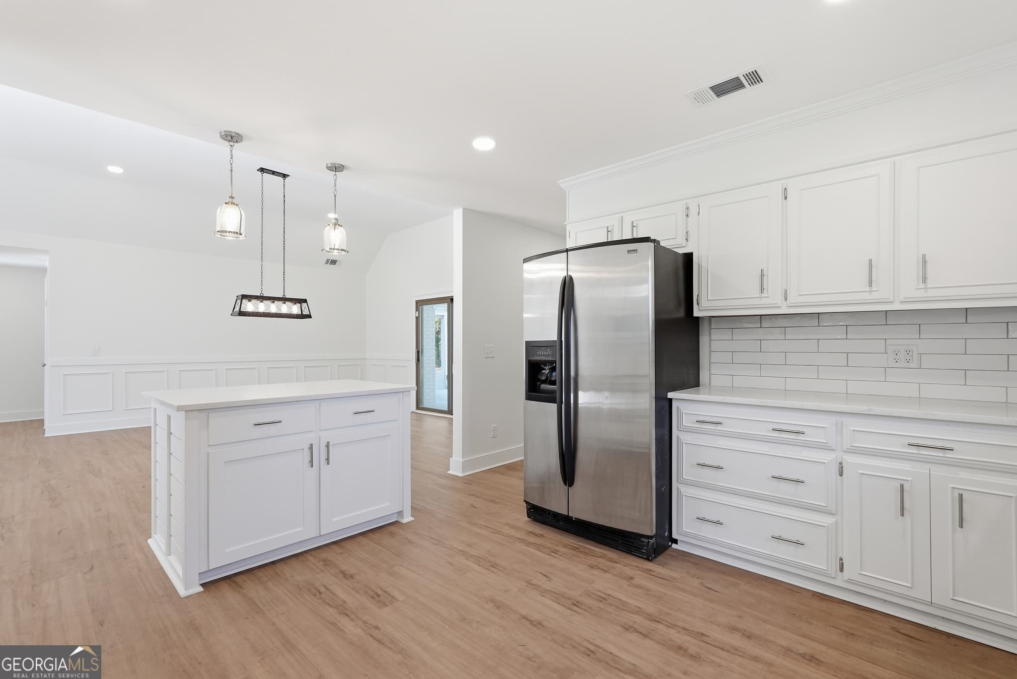3 bedroom, 2 bathroom, 2,120 sq ft single family residence for sale at 1017 Cobb Road, Statesboro, GA 30461 — photo 9