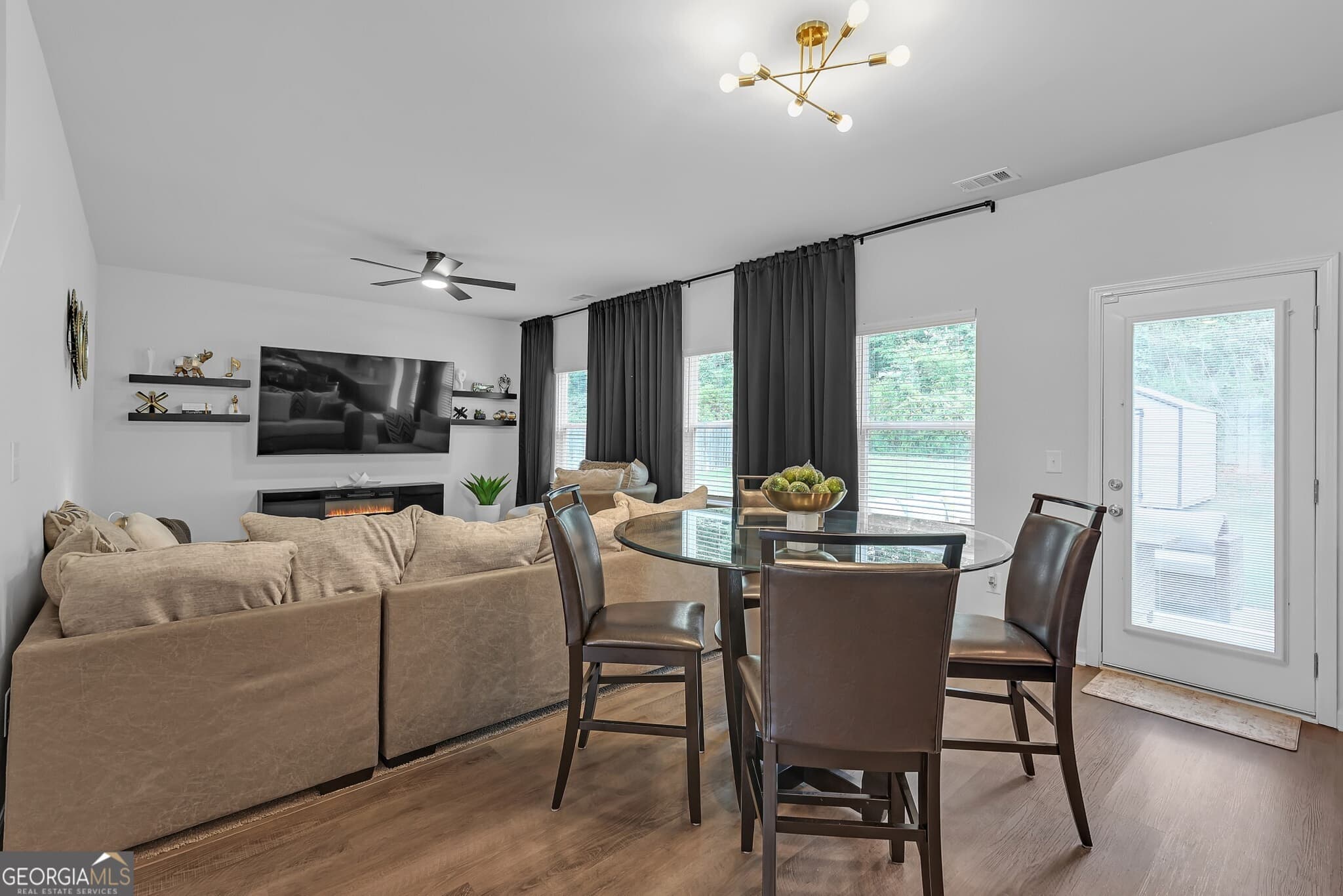 4 bedroom, 2.5 bathroom, 2,215 sq ft single family residence for sale at 622 Skye Drive, Commerce, GA 30529 — photo 9
