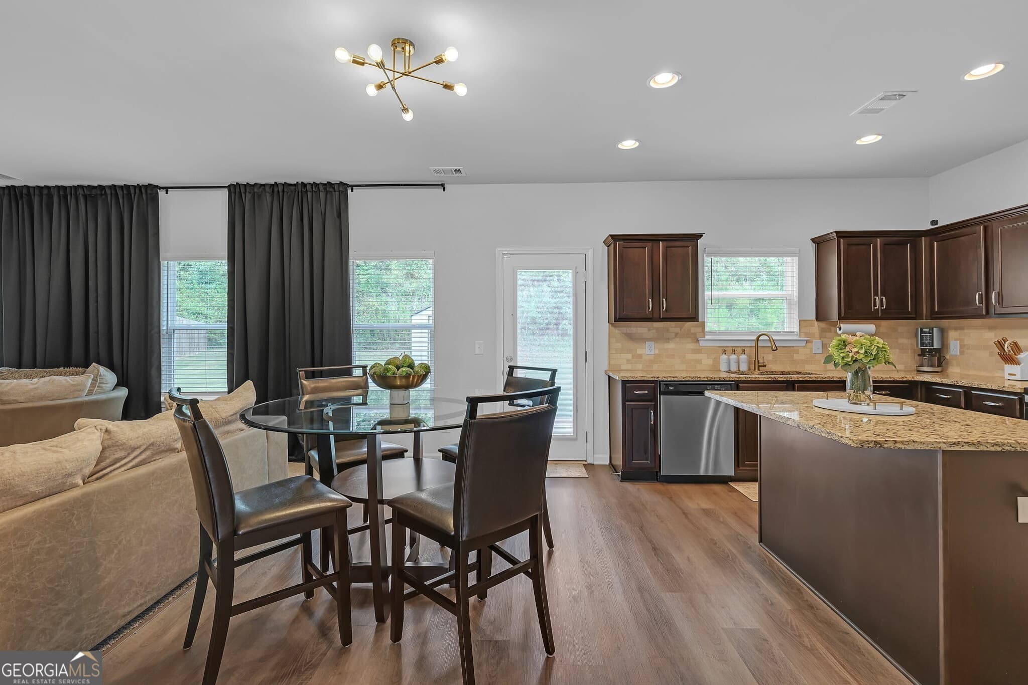 4 bedroom, 2.5 bathroom, 2,215 sq ft single family residence for sale at 622 Skye Drive, Commerce, GA 30529 — photo 8