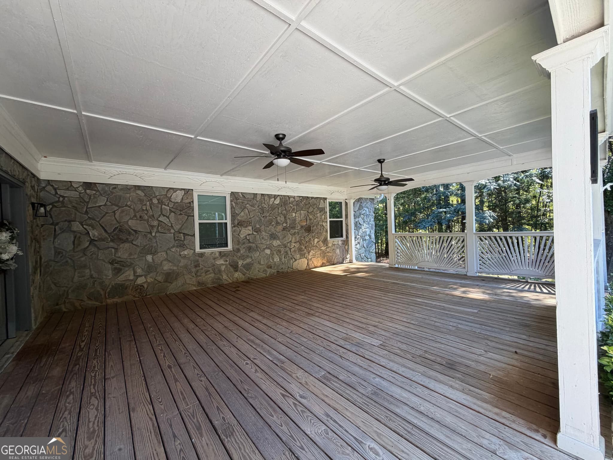 6 bedroom, 2.5 bathroom, 4,272 sq ft single family residence for sale at 564 Eskew Road, Mcdonough, GA 30252 — photo 5