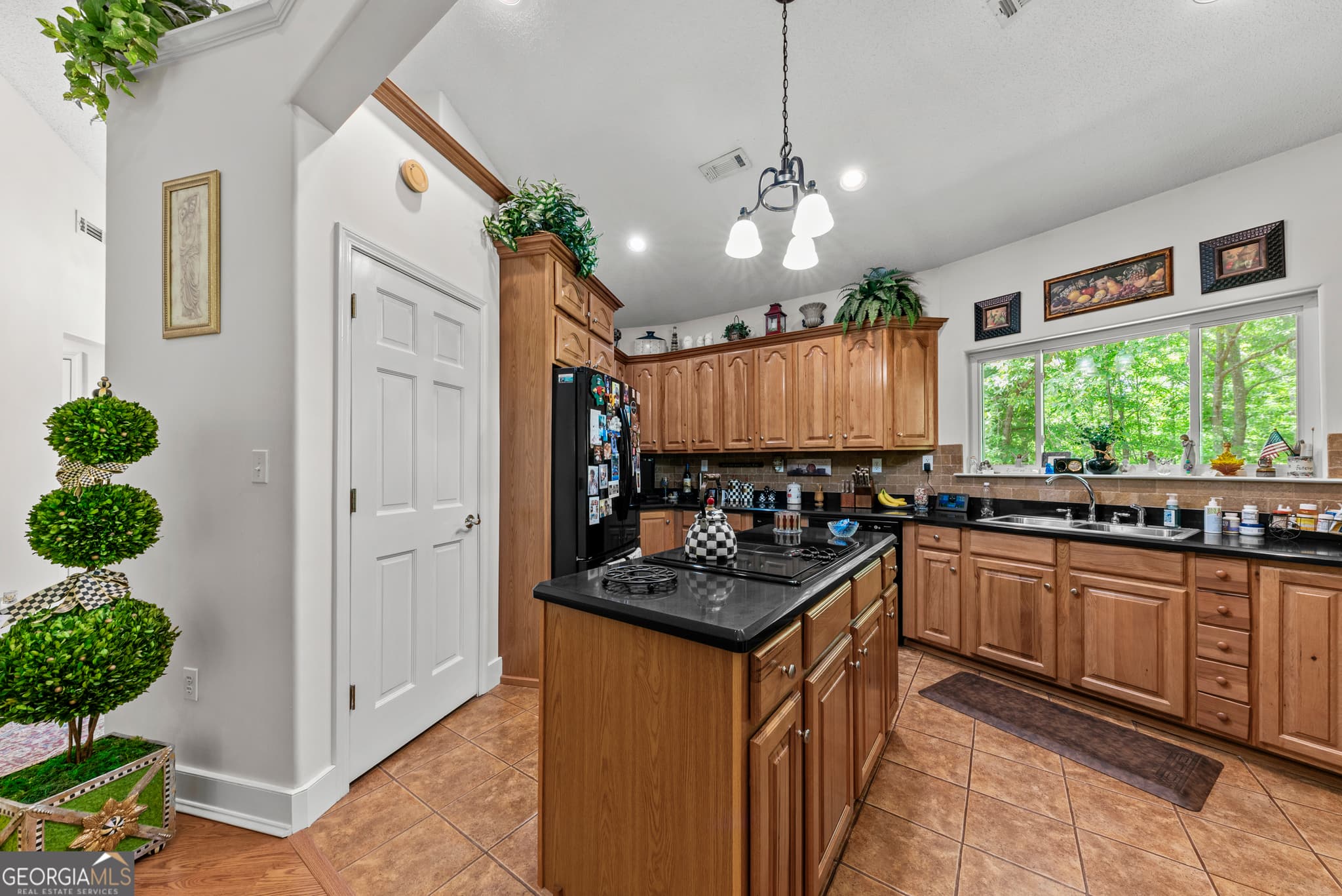 3 bedroom, 3.5 bathroom, 2,596 sq ft single family residence for sale at 1170 Cedar Grove Road, Buckhead, GA 30625 — photo 6