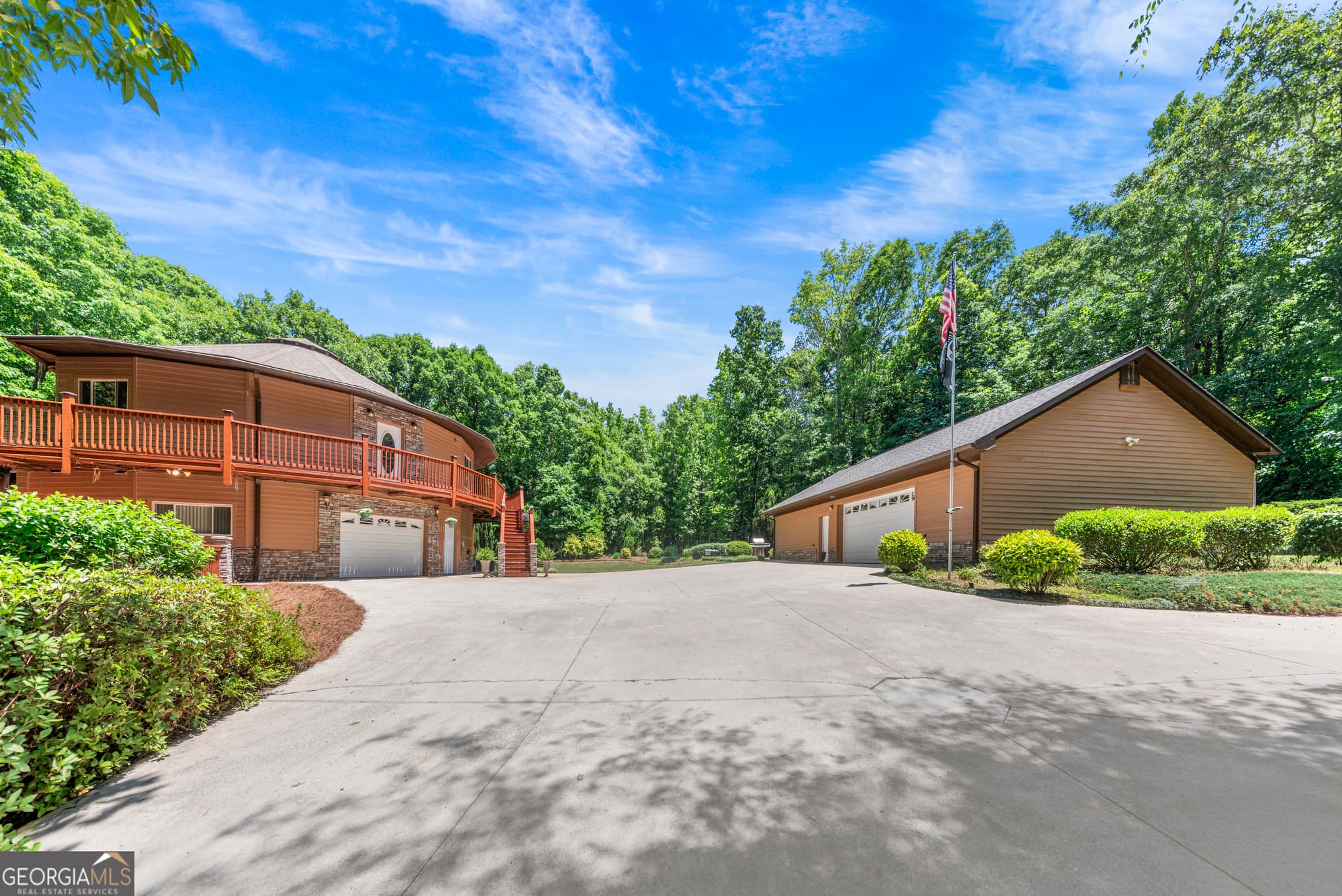 3 bedroom, 3.5 bathroom, 2,596 sq ft single family residence for sale at 1170 Cedar Grove Road, Buckhead, GA 30625